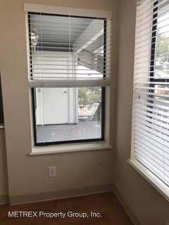 Foto del edificio - 420 S Depew St