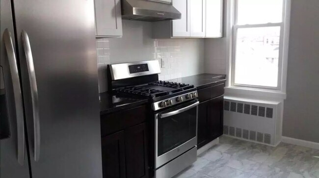 Foto del edificio - 308 41st St