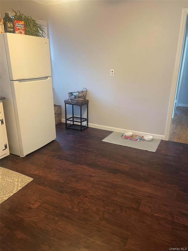 Foto del edificio - 206 Dickinson Ave