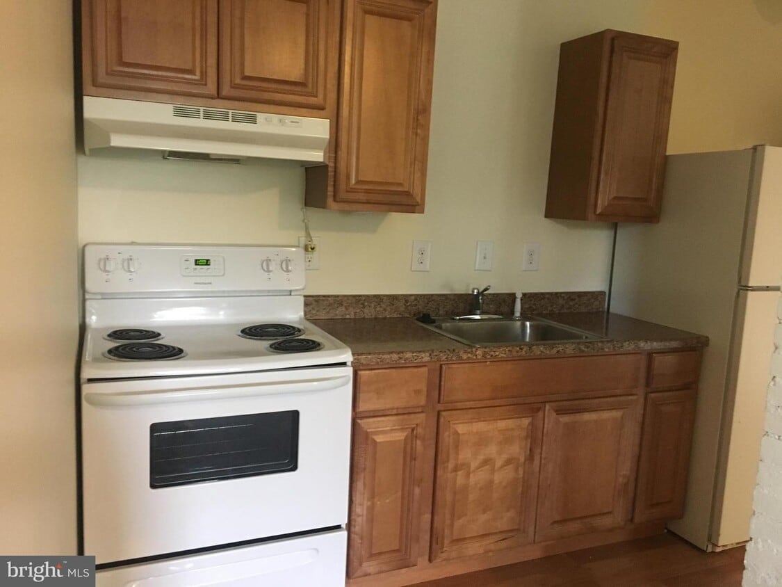 510 N Kent St Unit 3, Winchester, VA 22601 Condo for Rent in