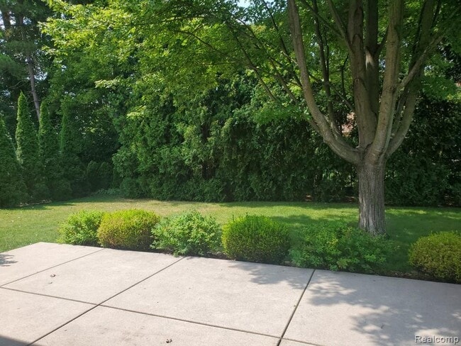 Building Photo - 5057 Prentis Dr