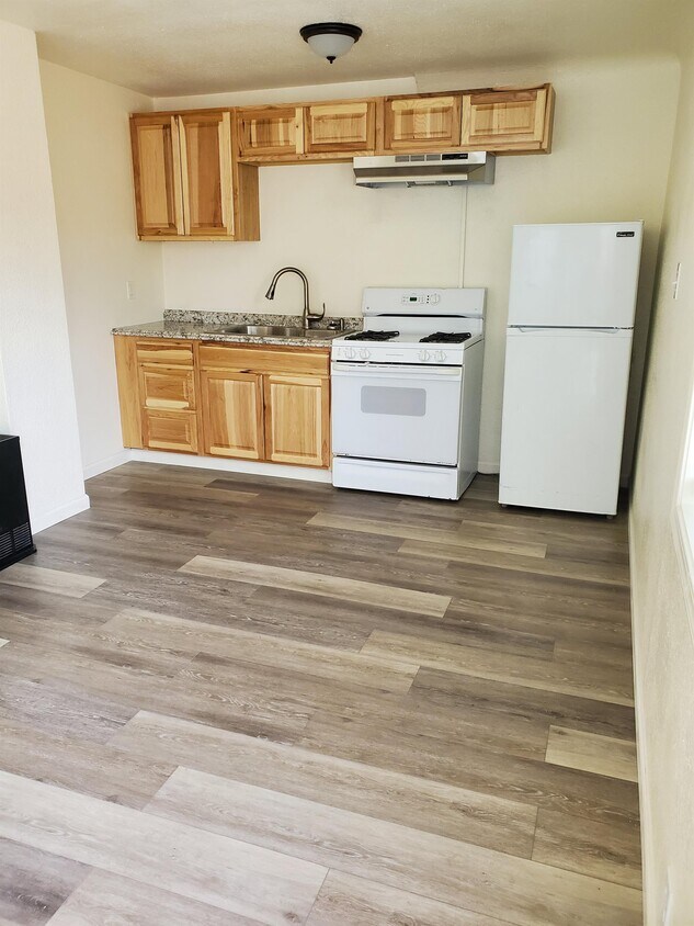 2135 Orchard Ave, Klamath Falls, OR 97601 Townhome Rentals in Klamath