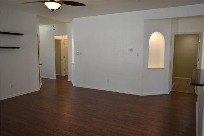 Building Photo - 14409 Rountree Ranch Ln