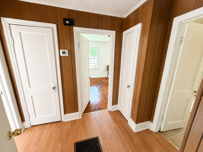 Foto del edificio - 4830 Wilson Rd