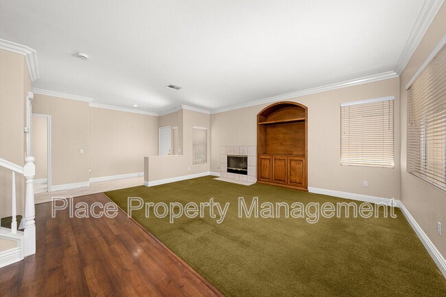 Building Photo - 6223 Avenida De Las Vistas