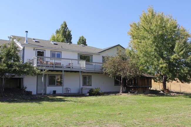 Building Photo - 1839 Melanie Ct
