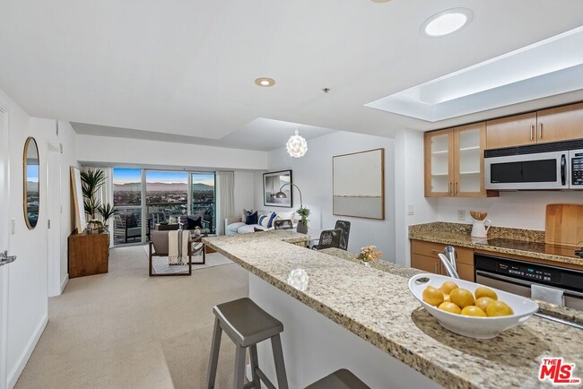 Foto del edificio - 13700 Marina Pointe Dr