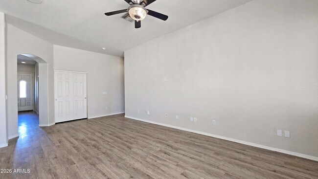 Building Photo - 13588 W Alvarado Dr