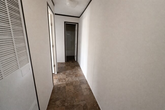 Foto del edificio - 266 S Birdsall Dr