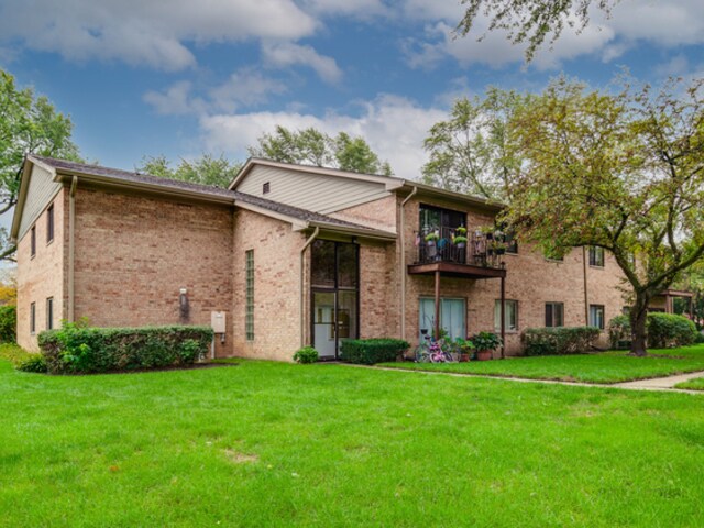 Foto principal - 1605 N Milwaukee Ave