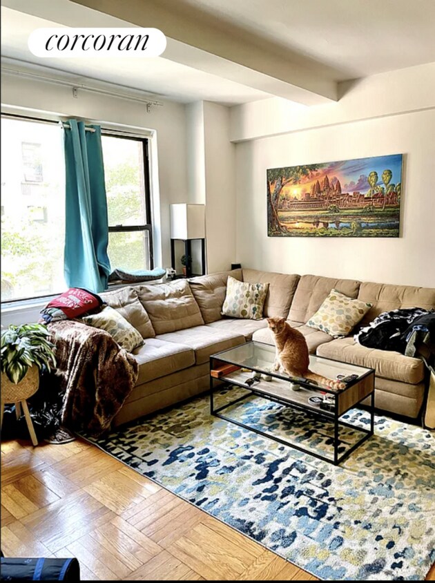 Primary Photo - 30 E 37th St