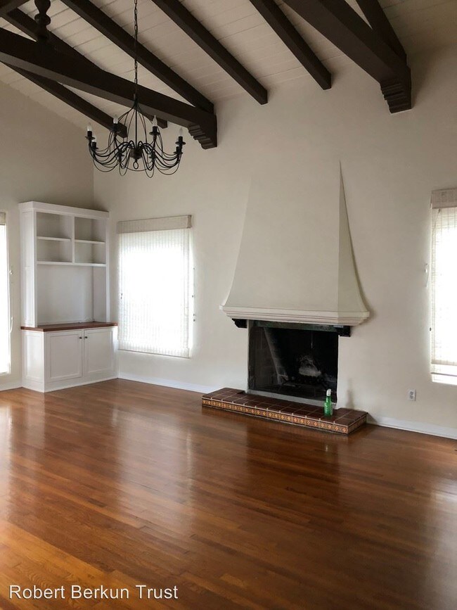 Building Photo - 3 br, 2 bath House - 3436 Zola Street