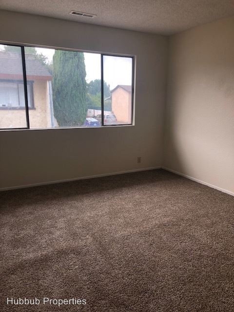 Building Photo - 1275 Wurch Way
