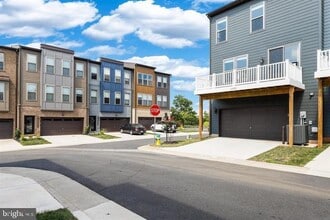 Building Photo - 10613 Speiden Trail