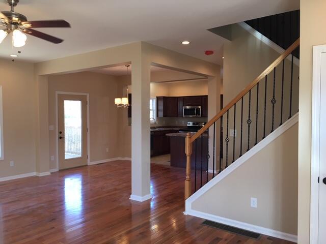 Building Photo - 976 Cobble Dr