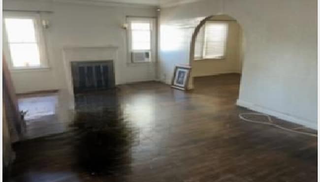 Foto del edificio - 2528-2530 Park Way