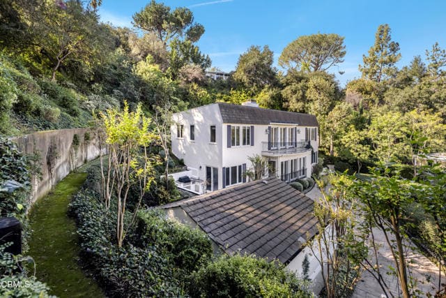 Foto del edificio - 980 Ellington Ln