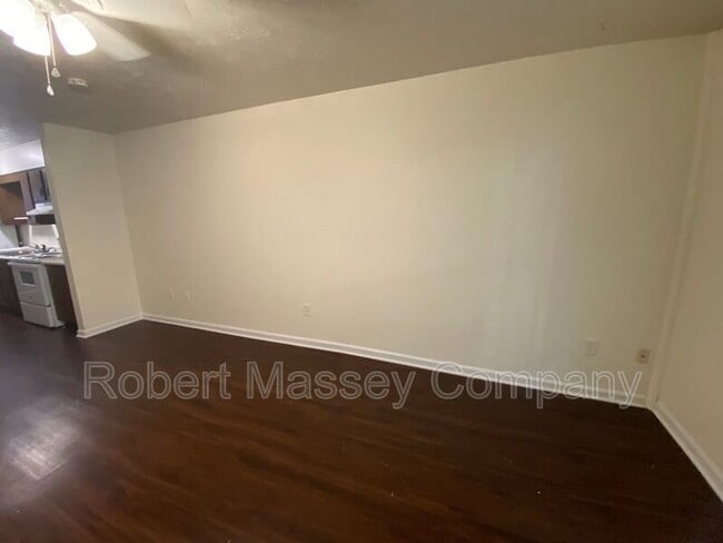 Foto del edificio - 2124 Cherokee Pkwy