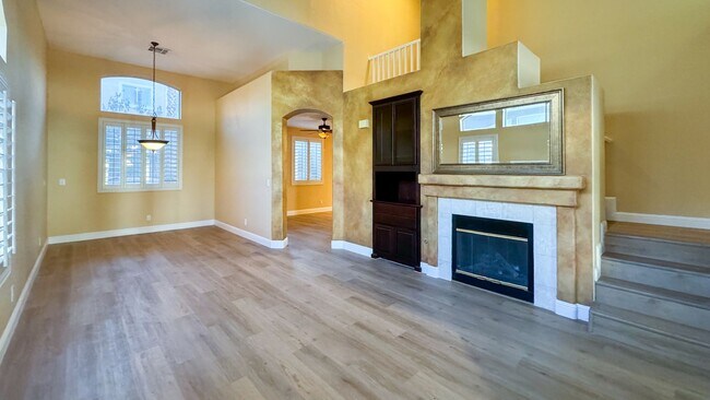 Foto del edificio - Freshly Updated 3BD Home, Island Kitchen &...