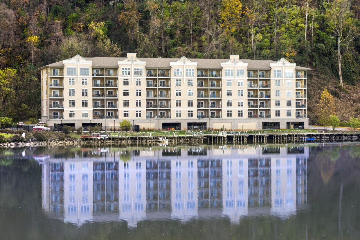 Foto principal - RIVER TOWNE CONDOMINIUMS, UNIT 401