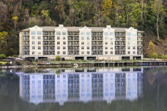 Building Photo - 3001 River Towne Way