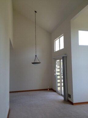 Building Photo - 312 Wyatt Way NE