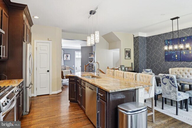 Foto del edificio - 6667 Debra Lu Way