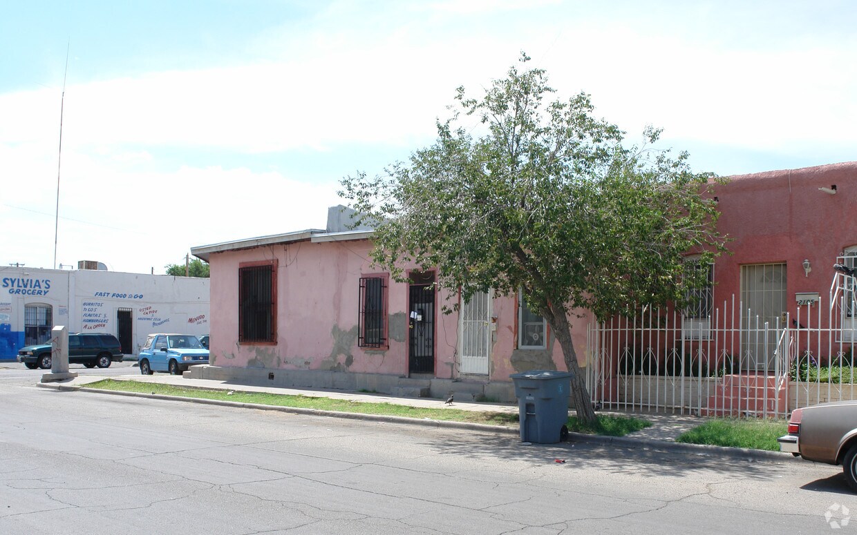 Building Photo - 2101 Magoffin Ave