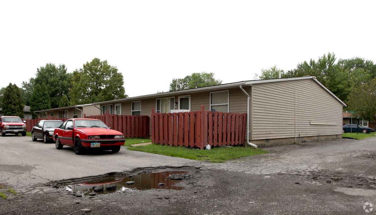 Building Photo - 3173-3188 Nottingham Rd