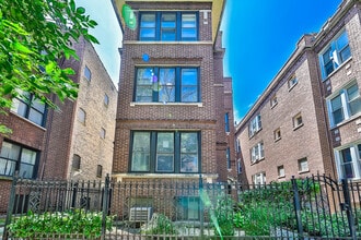 Building Photo - 5012 N Winchester Ave