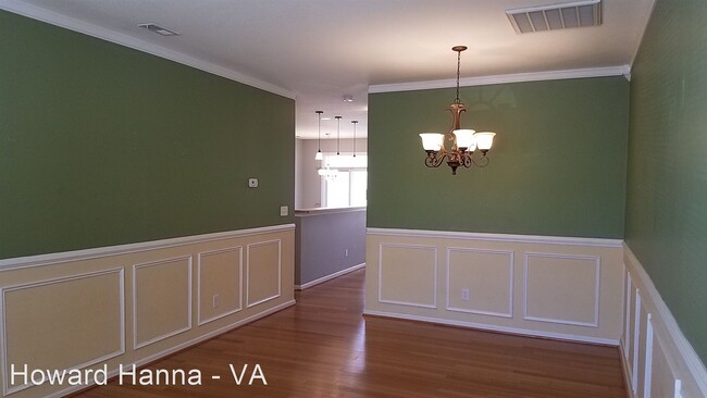 Building Photo - 3 br, 2.5 bath House - 7005 Darby Court