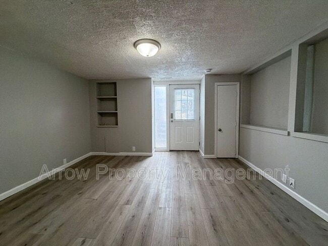 Foto del edificio - 2840 Starr St