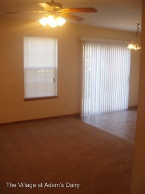 Foto del edificio - 413 NE Adams Dairy Pkwy