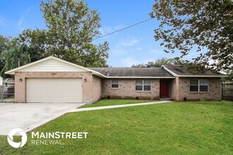 Building Photo - 1655 Louis Dr