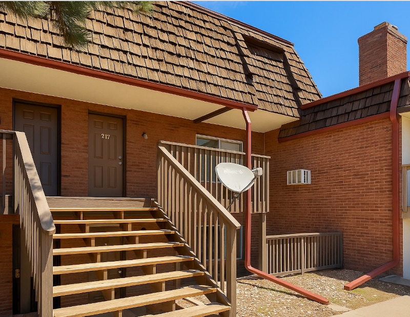 Photo - 5491 E Warren Ave (Denver, CO)