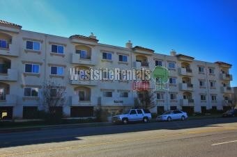 Foto principal - 16640 Devonshire St