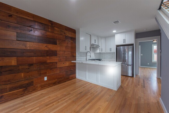 Foto del edificio - 1459 Munger St