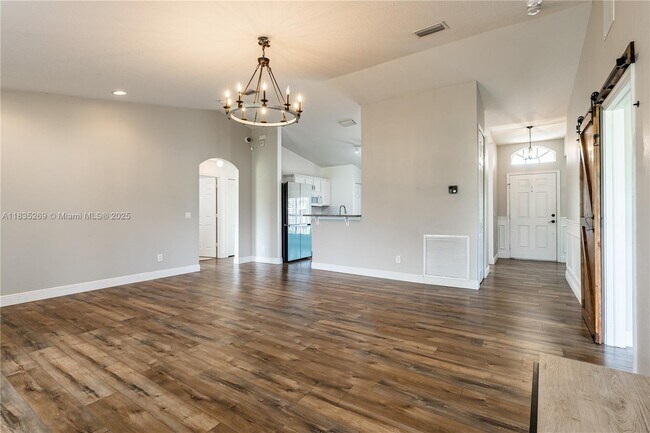 Foto del edificio - 2357 SW Chestnut Ln