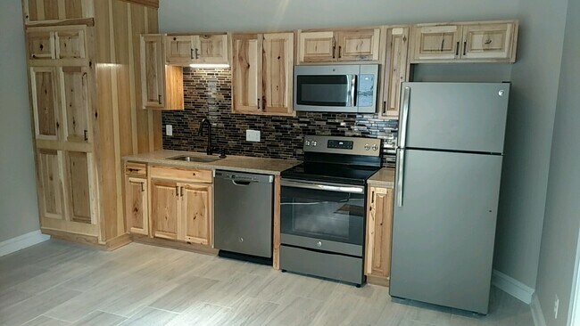 Foto del edificio - 901 Campbell Ave SW