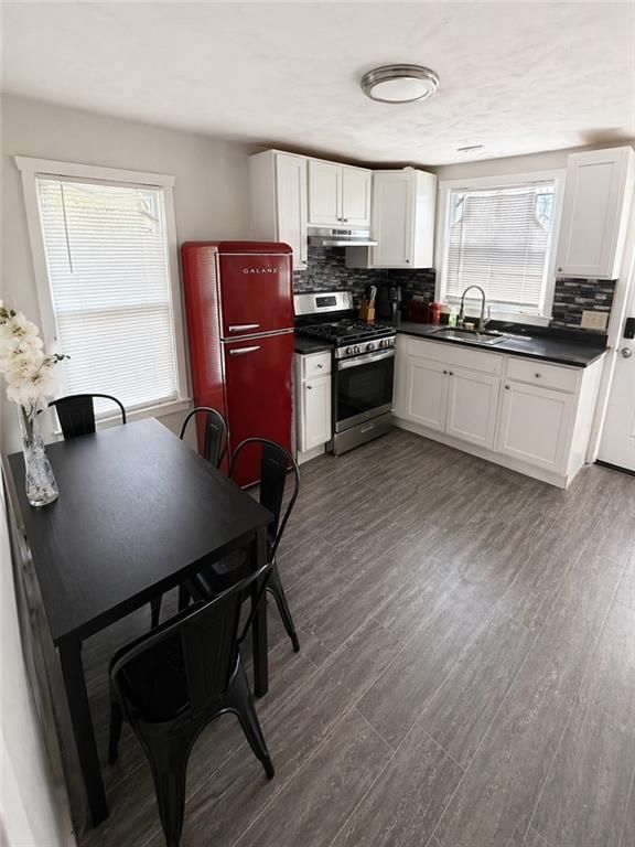 Foto del edificio - 85 Pleasant St