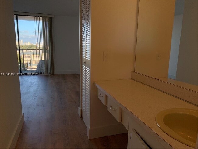 Foto del edificio - 16751 NE 9th Ave