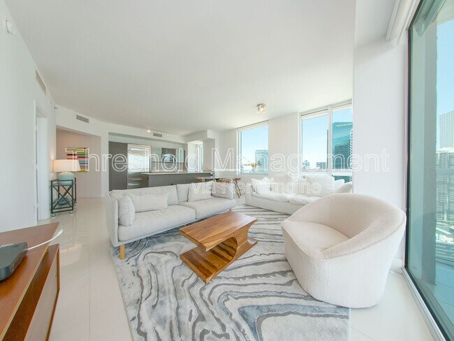 Building Photo - 500 Brickell Ave