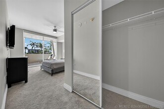 Building Photo - 3700 S Ocean Blvd
