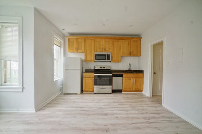 Building Photo - 3417 Brown St NW