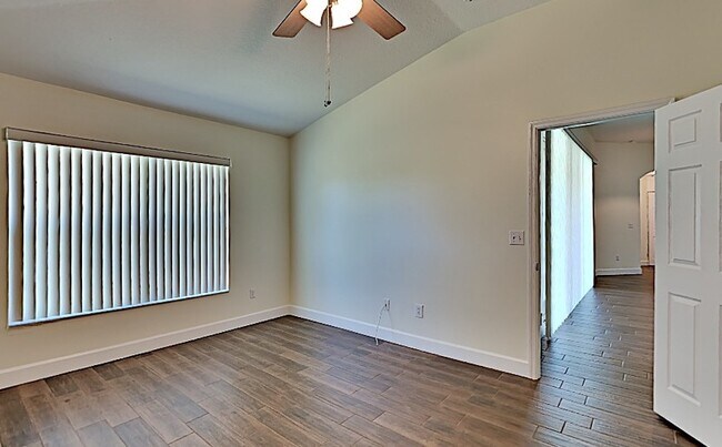 Building Photo - 1711 Goosecross Ct