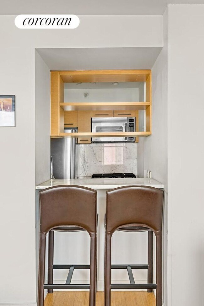 Foto del edificio - 100 W 39th St
