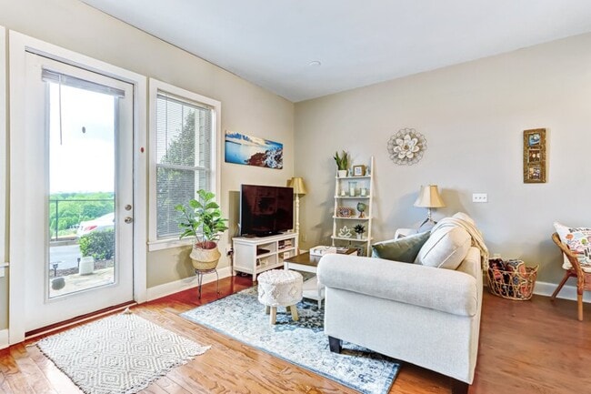 Photo - 1195 Milton Terrace SE Apartment