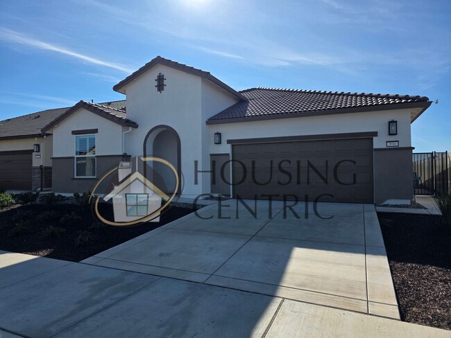 Foto del edificio - Executive Single Story Rental in HIGHLY DESIRABLE Heritage 55+ Community!