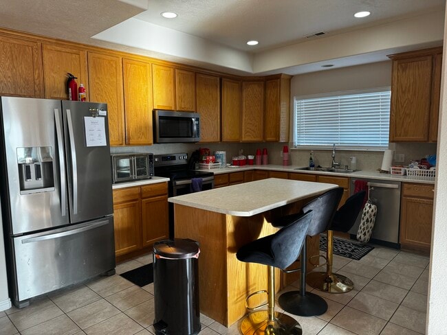 Building Photo - 7071 S Kristilyn Ln