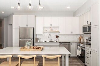 Interior Photo - Caliper